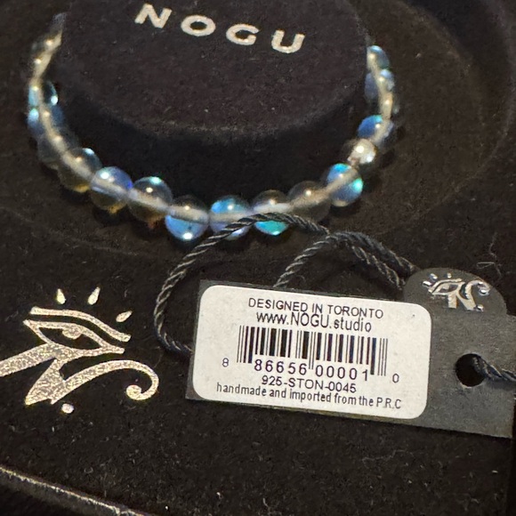Nogu Iridescent Gray with Silver Mermaid Beaded Stretch Bracelet - Picture 6 of 10
